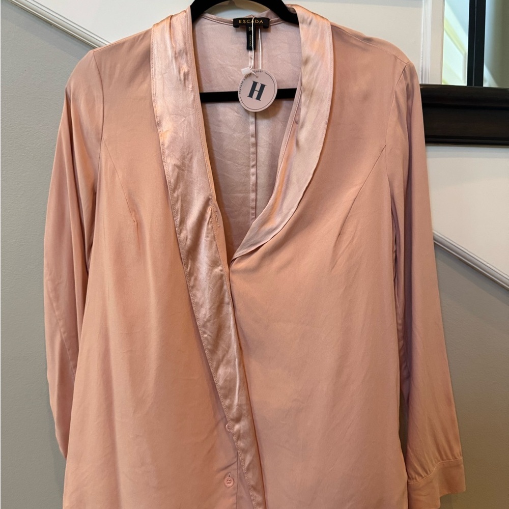 Elegant Pink Women's Top by ESCADA